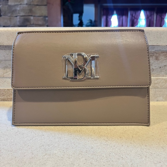 Badgley Mischka Crossbody Bag NWT pick one - Picture 2 of 12
